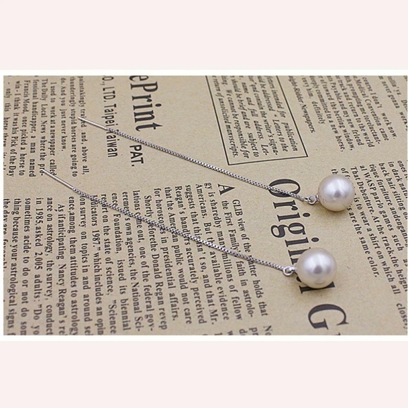 Long Drop/dangle Stud Freshwater Pearl earrings - Picture 6 of 8